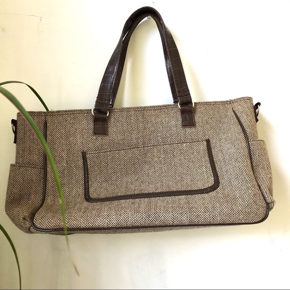 TRAVEL BAG Unisex Medium Size Utility Pocket Shoulder Bag - Picture 3 of 13